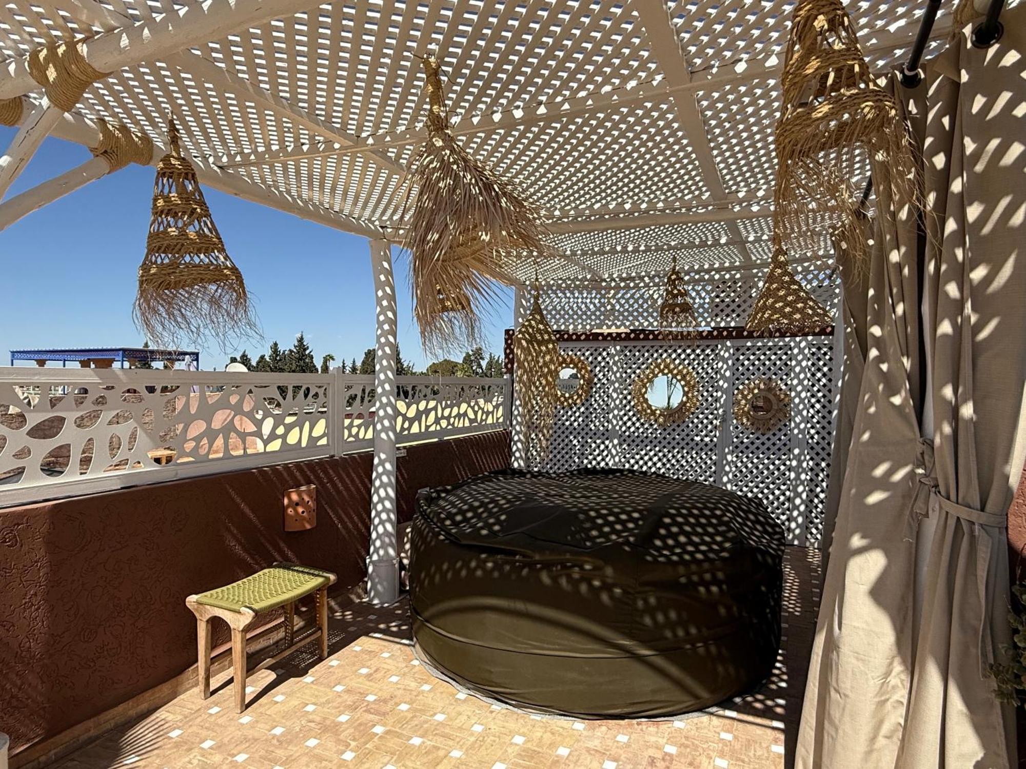 "Le 21", Exclusive Luxury Duplex 400M From Jemaa El Fna Place -Hammam-Jacuzzi-Koutoubia View-Roof Terrace -Speed Wifi Marrakesch Exterior foto